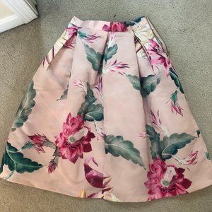 Pleated high-waisted midi skirt - Closet London